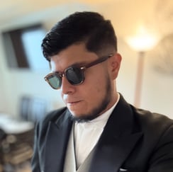 Onder Francisco Campos Garcia