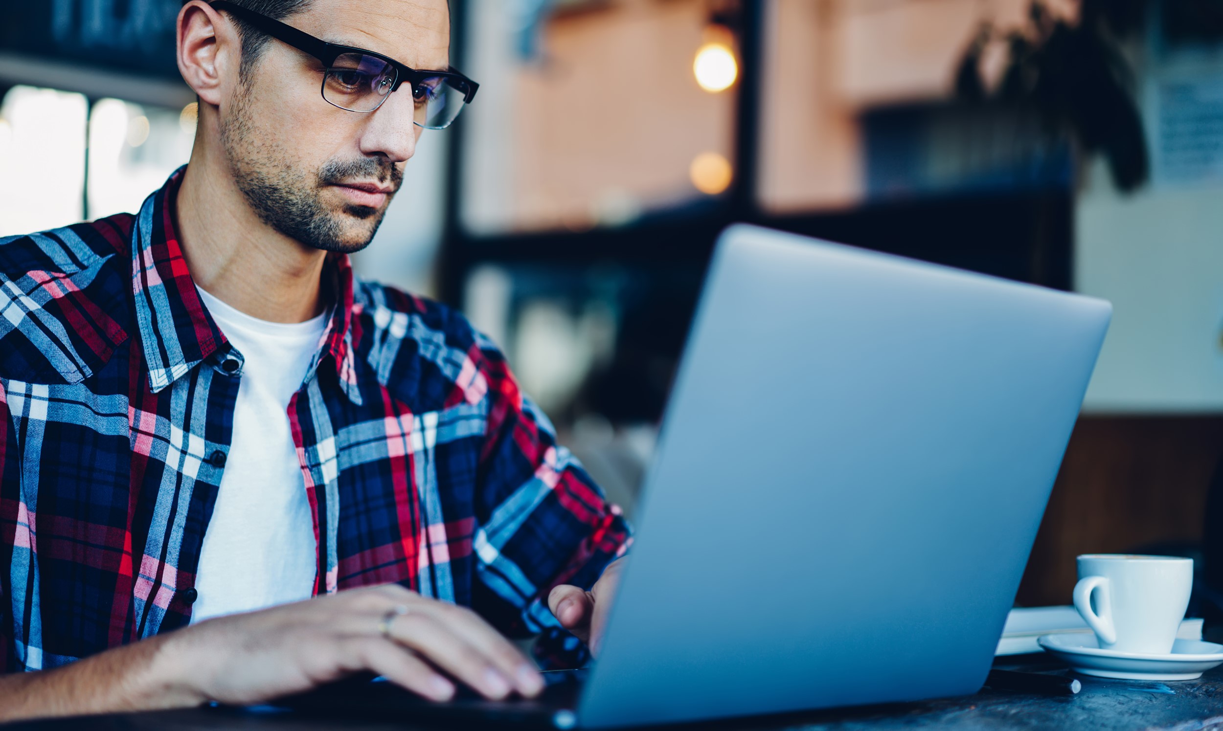 El futuro de las redes neuronales es el nuevo modelo GLOM de Hinton