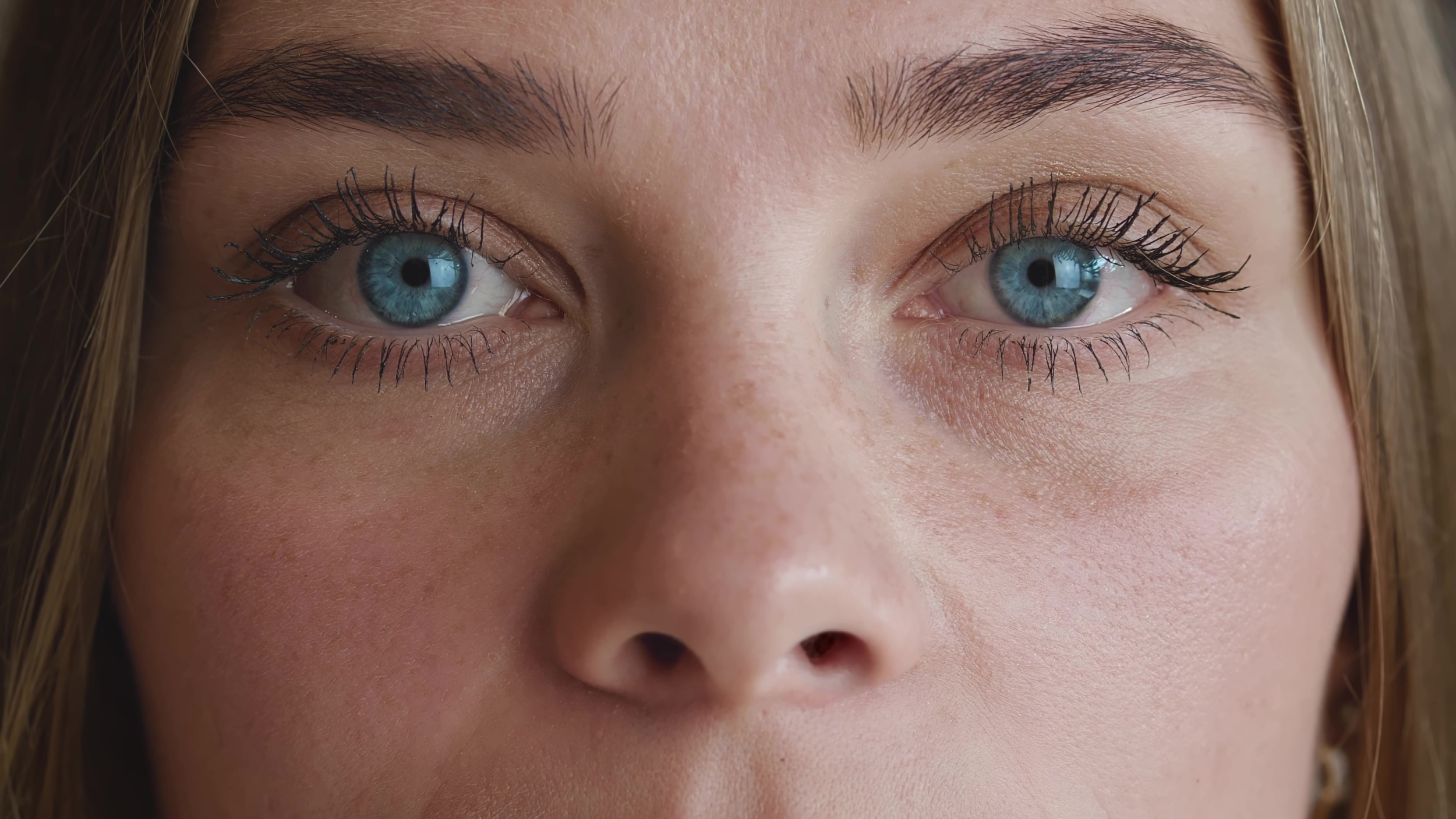 The AR revolution: smart contact lenses